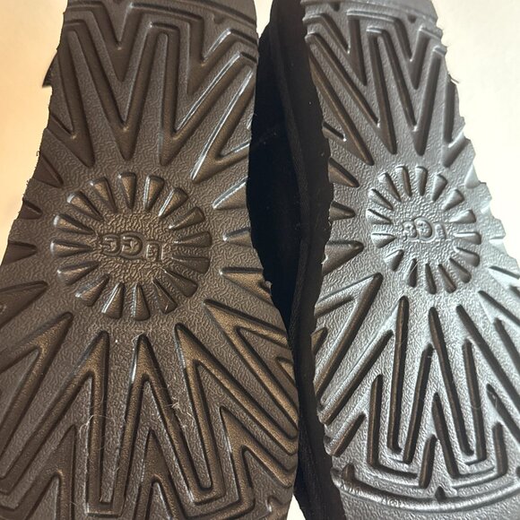 UGG Women's Mini Bailey Bow Glimmer Black Boots size 7 New No Box 1125795 - Picture 8 of 9